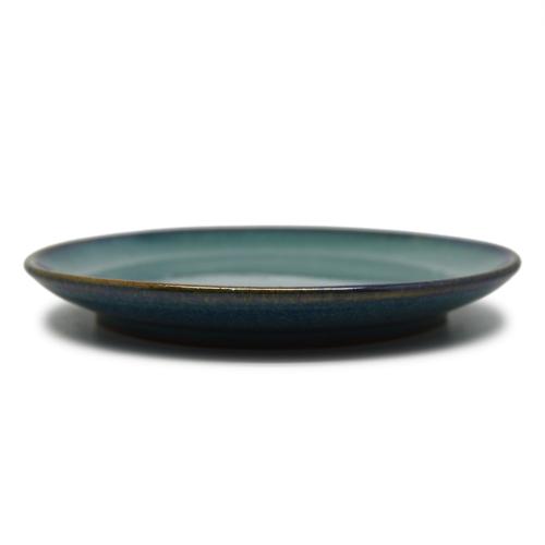 Rounded plate D22 - 0005 Stoneware